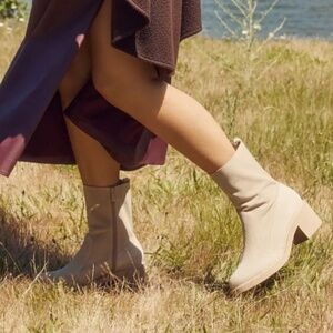 Andre Assous Gloria Water Resistant Suede Boot Sesame SZ 9 & 10